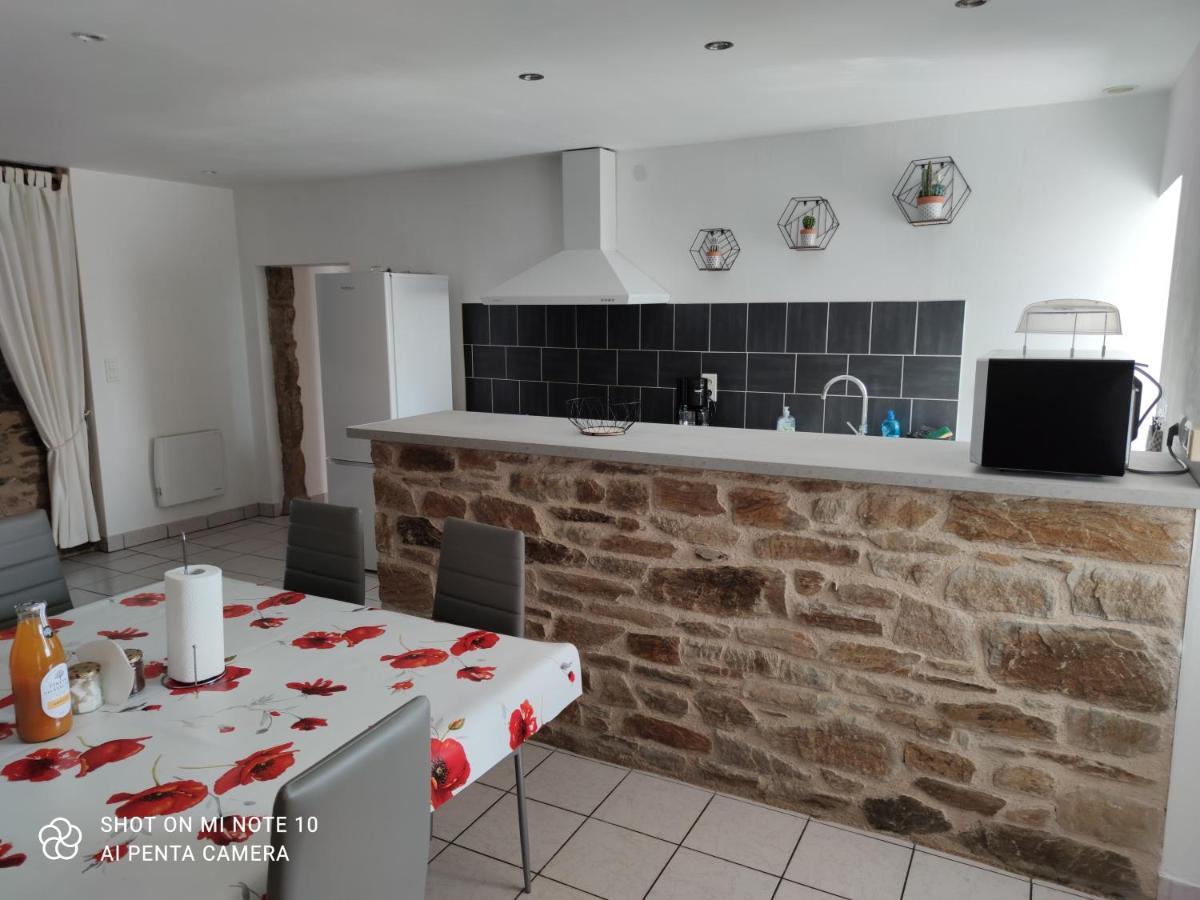 Les Gites De La Bouldoire Le Marronnier Rignac  Bagian luar foto
